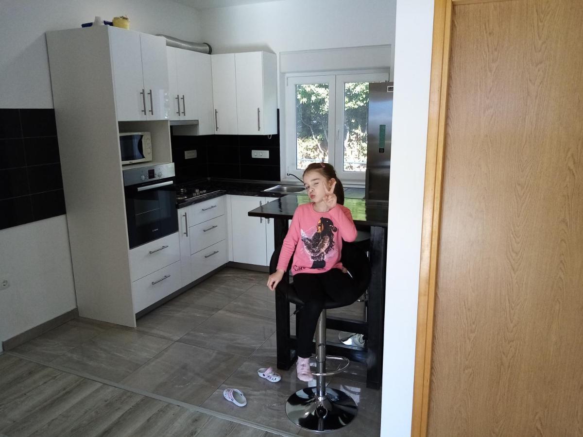 Apartment Nino Gradac  Εξωτερικό φωτογραφία